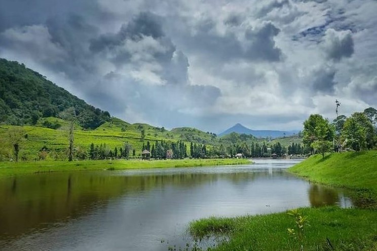 Telaga Saat Puncak Bogor