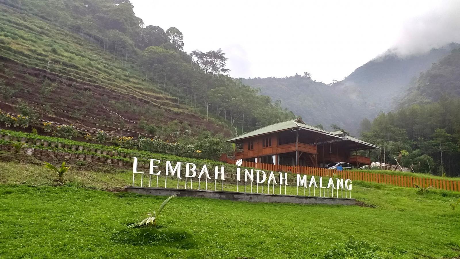 Aktivitas di Lembah Indah Malang