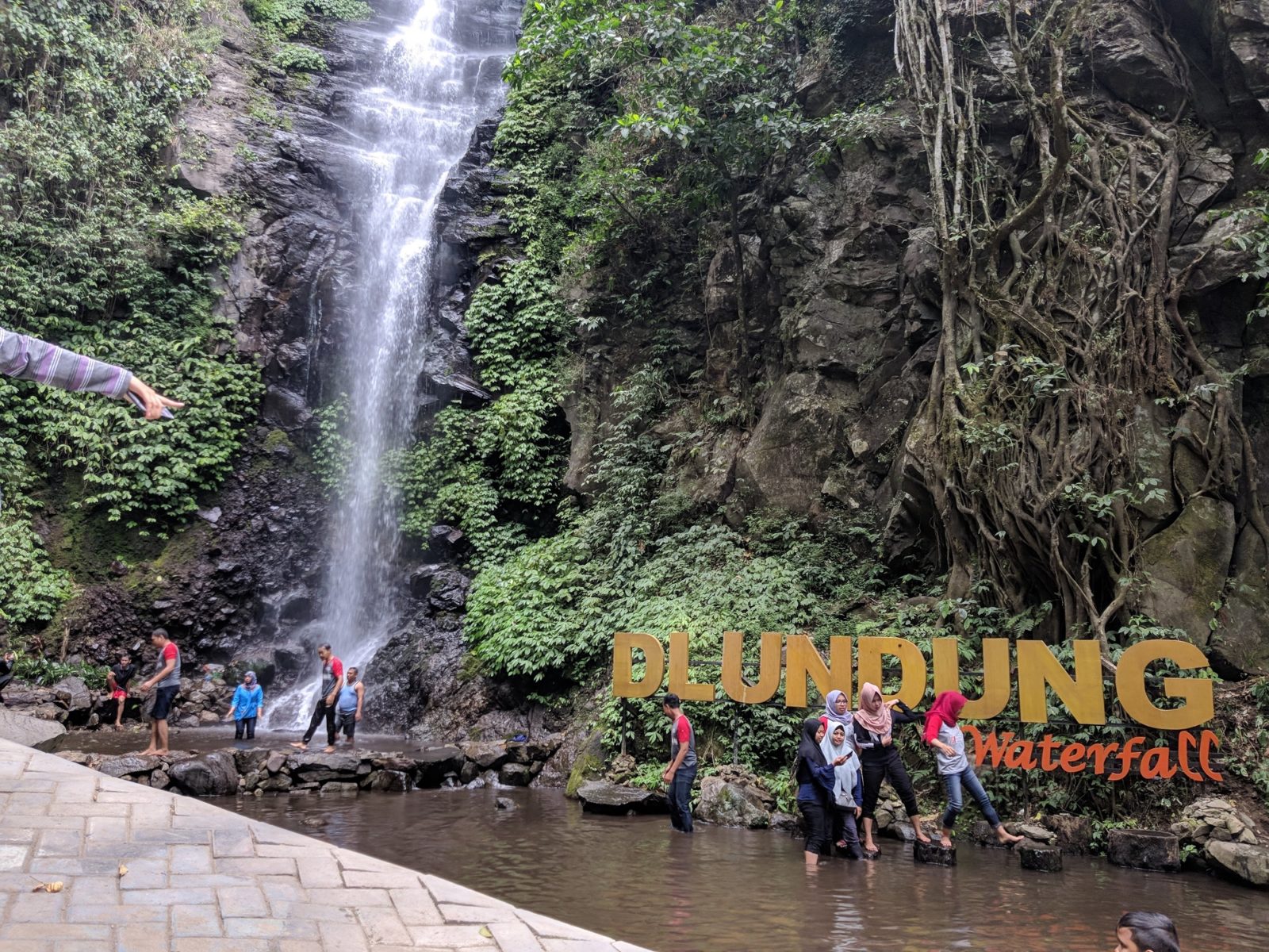 Harga Tiket Air Terjun Dlundung