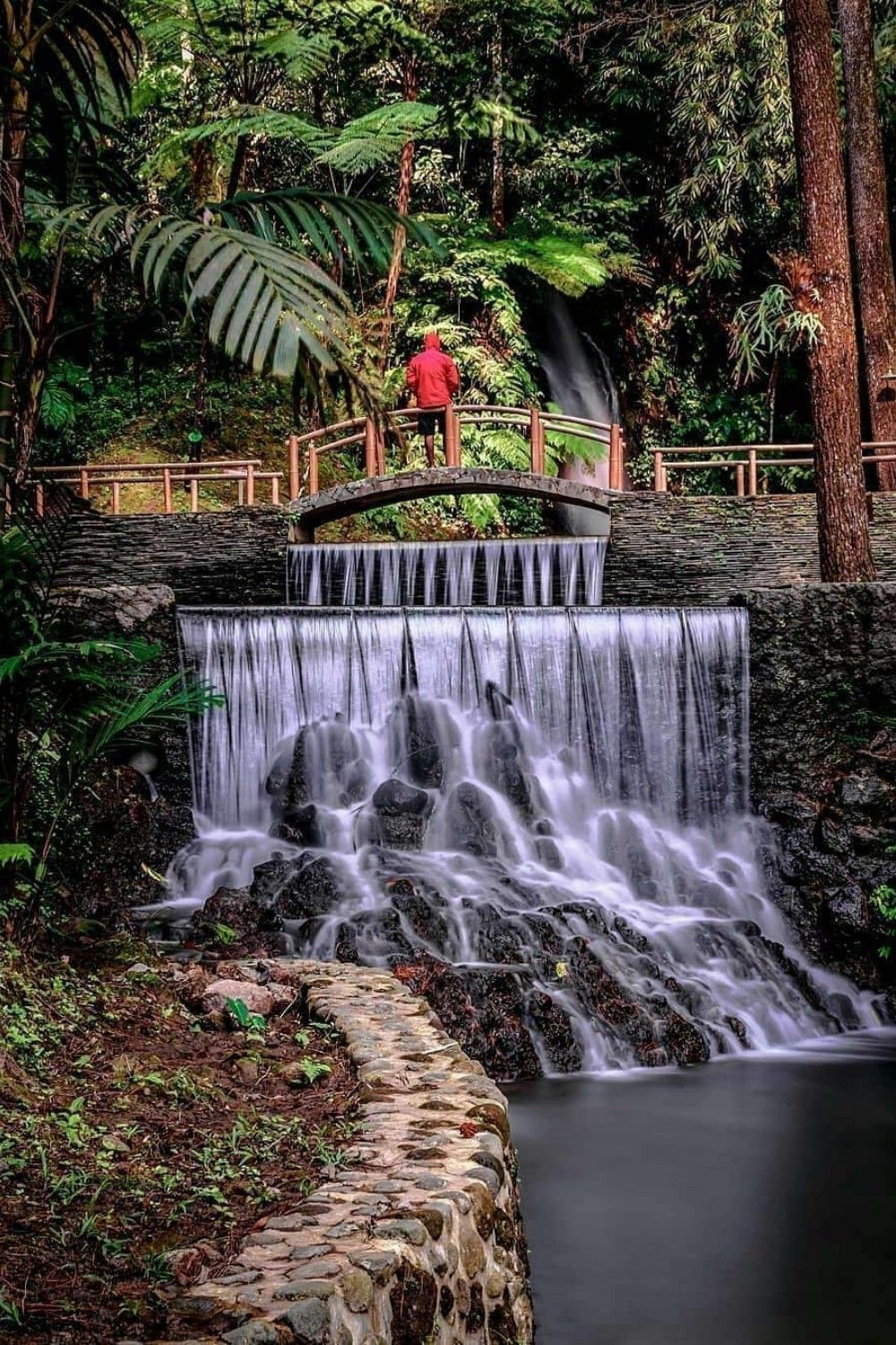 Jam Buka Curug Cipeuteuy