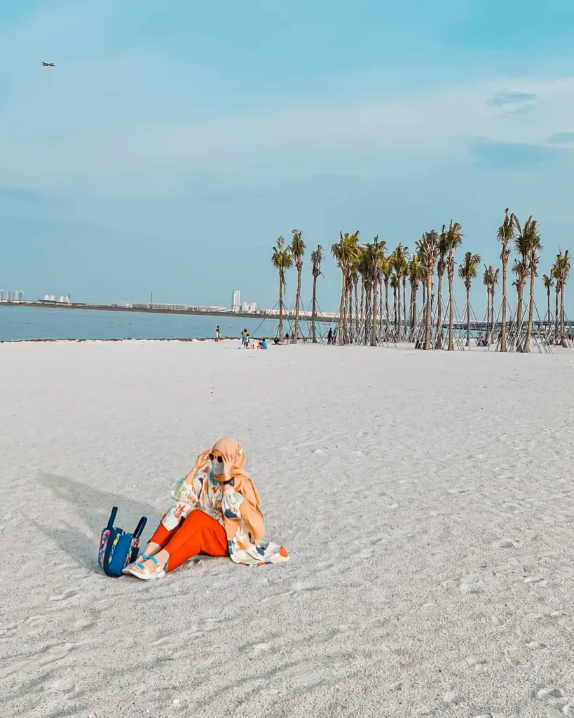 Jam Buka Pantai Pasir Putih