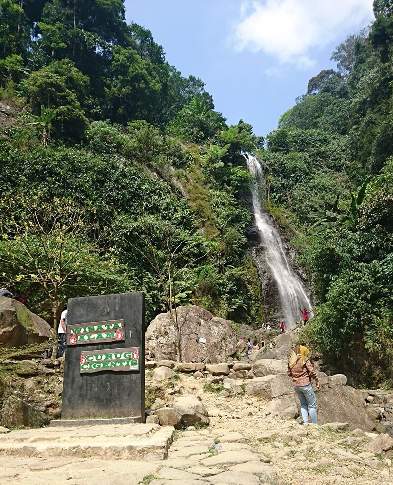 Lokasi dan Rute Curug Cigentis