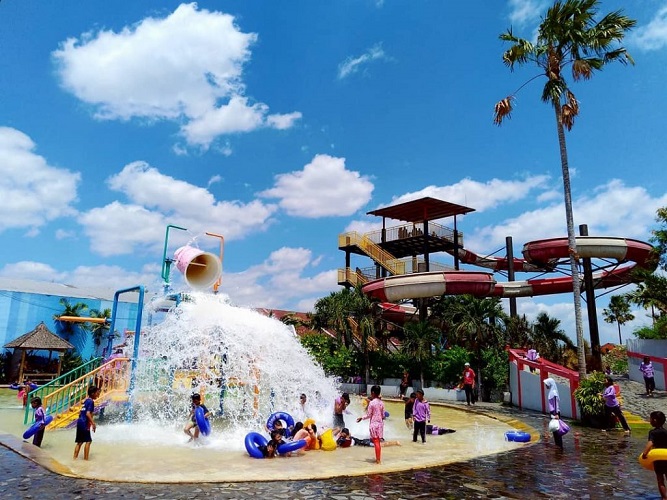 harga tiket masuk balong waterpark